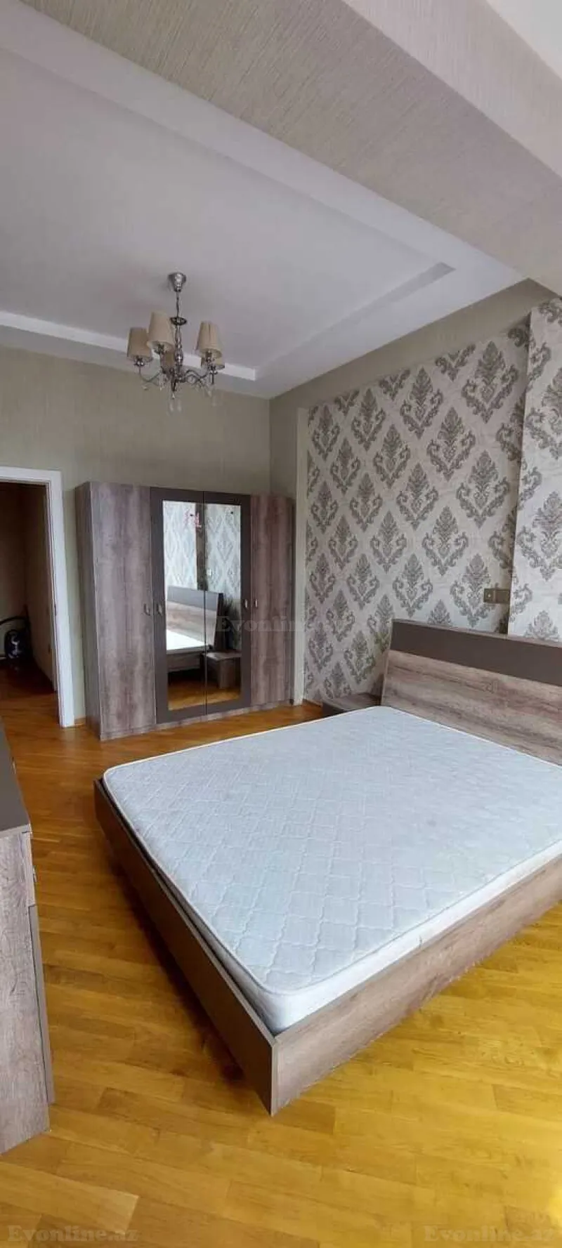 Kirayə verilir 2 otaqlı Mənzil Yeni tikili 85 m² Memar Əcəmi m. - şəkil 3
