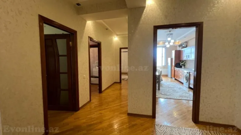 Satılır 4 otaqlı Mənzil Yeni tikili 155 m² Memar Əcəmi m. - şəkil 5