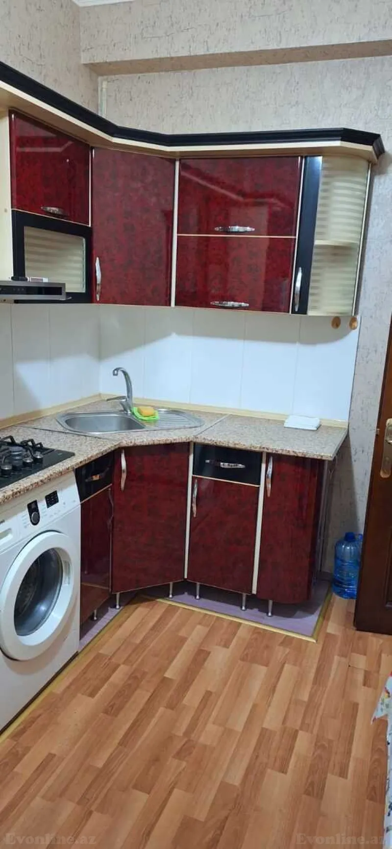 Kirayə verilir 3 otaqlı Mənzil Köhnə tikili 94 m² Bayıl - şəkil 9