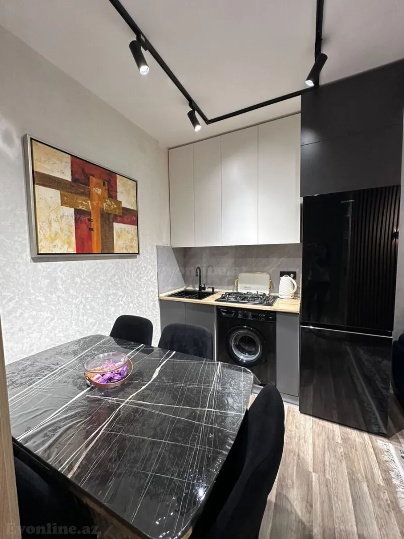 Satılır 2 otaqlı Mənzil Yeni tikili 55 m² İnşaatçılar m. - şəkil 2