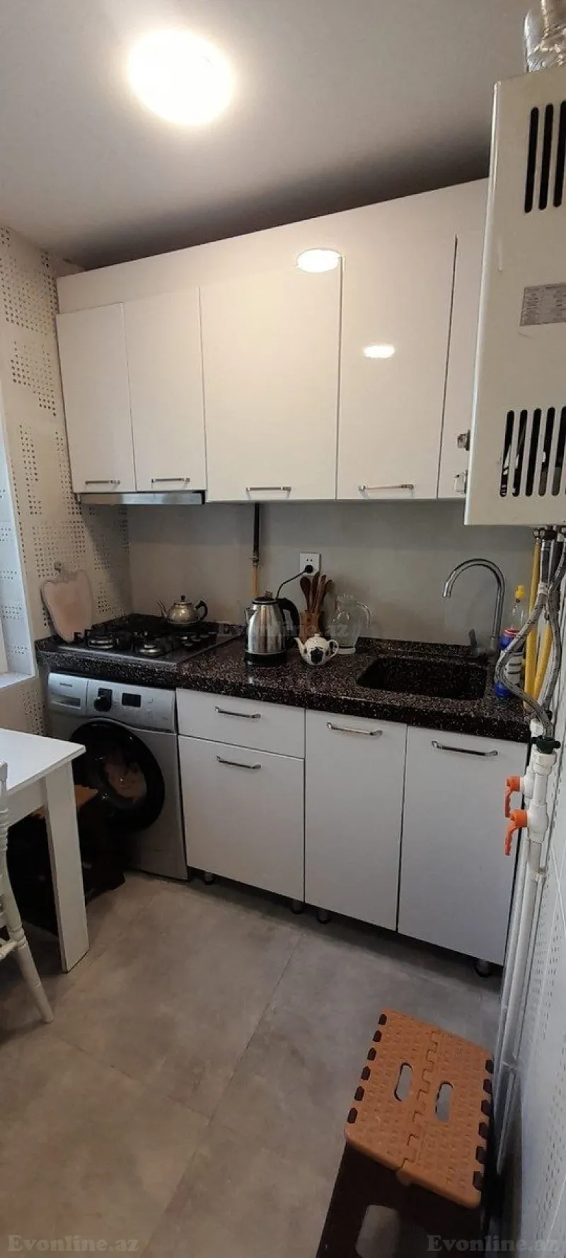 Satılır 2 otaqlı Mənzil Köhnə tikili 55 m² 8-ci kilometr - şəkil 5