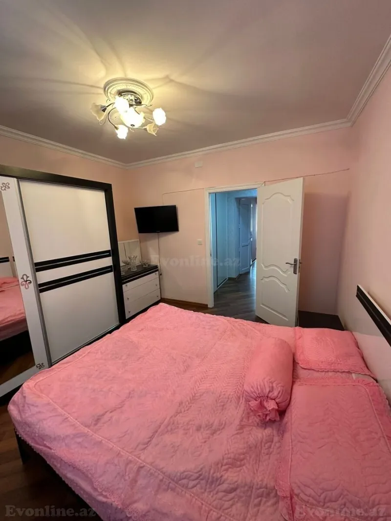 Satılır 2 otaqlı Mənzil Köhnə tikili 50 m² Qaraçuxur - şəkil 8