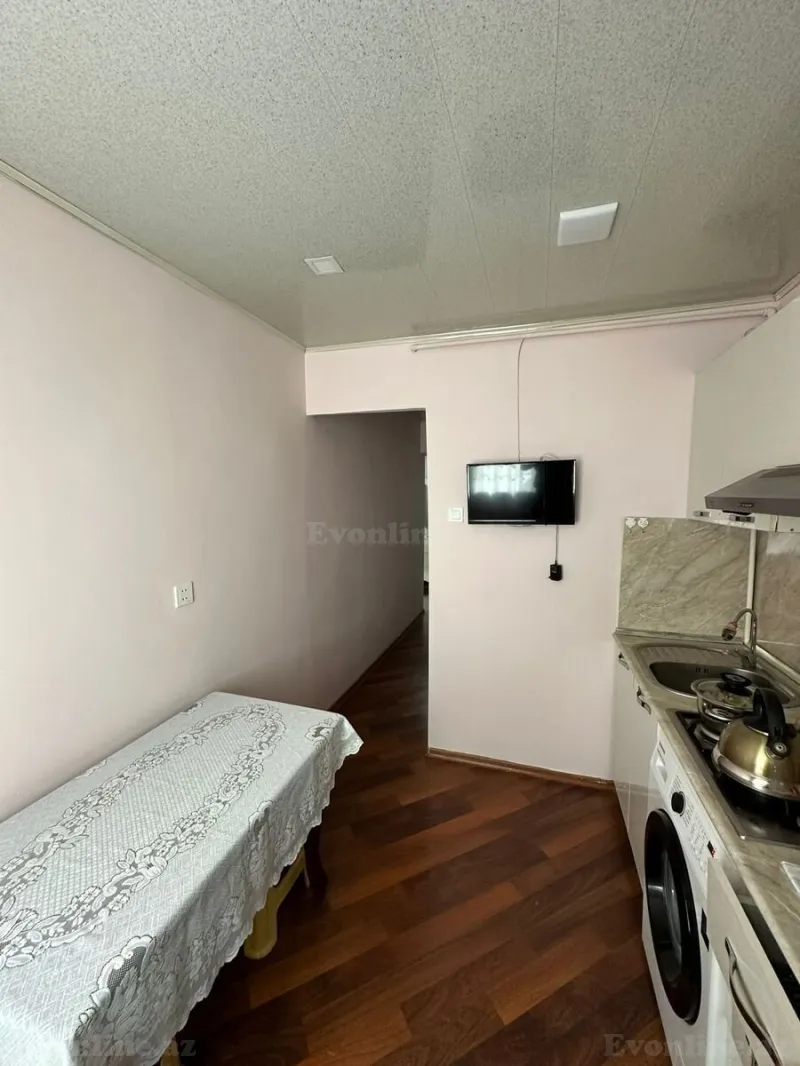 Satılır 2 otaqlı Mənzil Köhnə tikili 50 m² Qaraçuxur - şəkil 10