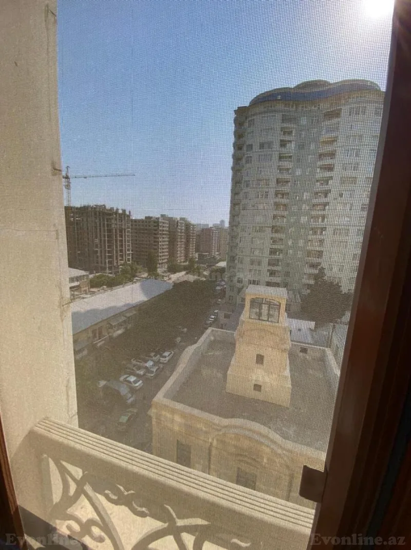 Kirayə verilir 3 otaqlı Mənzil Yeni tikili 180 m² 28 May m. - şəkil 3
