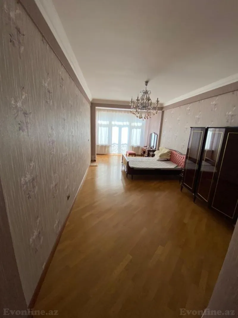 Kirayə verilir 3 otaqlı Mənzil Yeni tikili 180 m² 28 May m. - şəkil 8