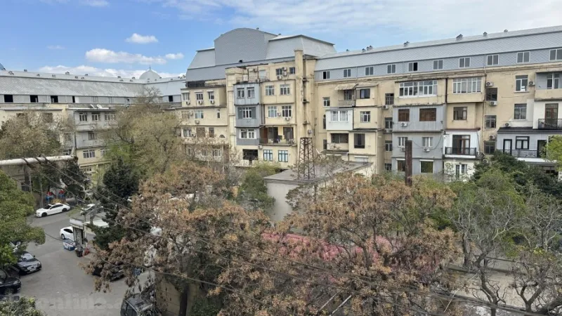 Satılır 3 otaqlı Mənzil Köhnə tikili 90 m² Sahil m. - şəkil 15