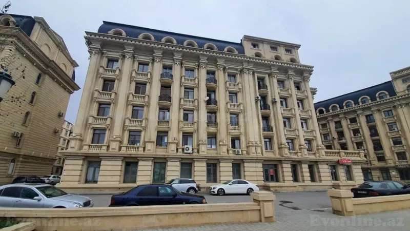 Kirayə verilir 3 otaqlı Mənzil Yeni tikili 190 m² Xətai m. - şəkil 8
