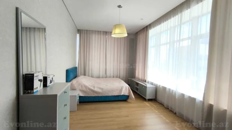 Kirayə verilir 4 otaqlı Mənzil Yeni tikili 200 m² Xətai m. - şəkil 7
