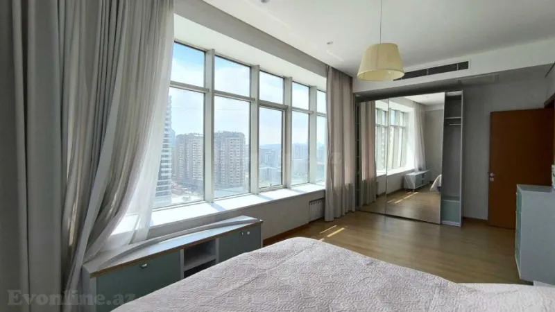 Kirayə verilir 4 otaqlı Mənzil Yeni tikili 200 m² Xətai m. - şəkil 8