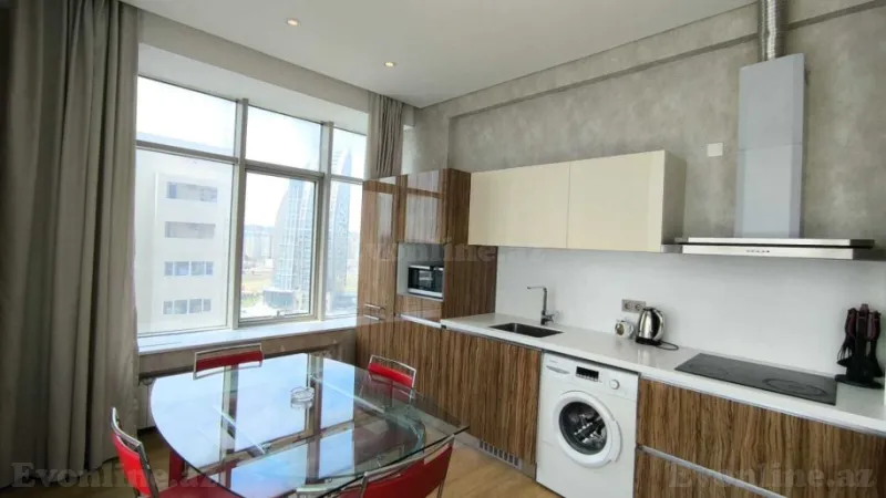 Kirayə verilir 4 otaqlı Mənzil Yeni tikili 200 m² Xətai m. - şəkil 14