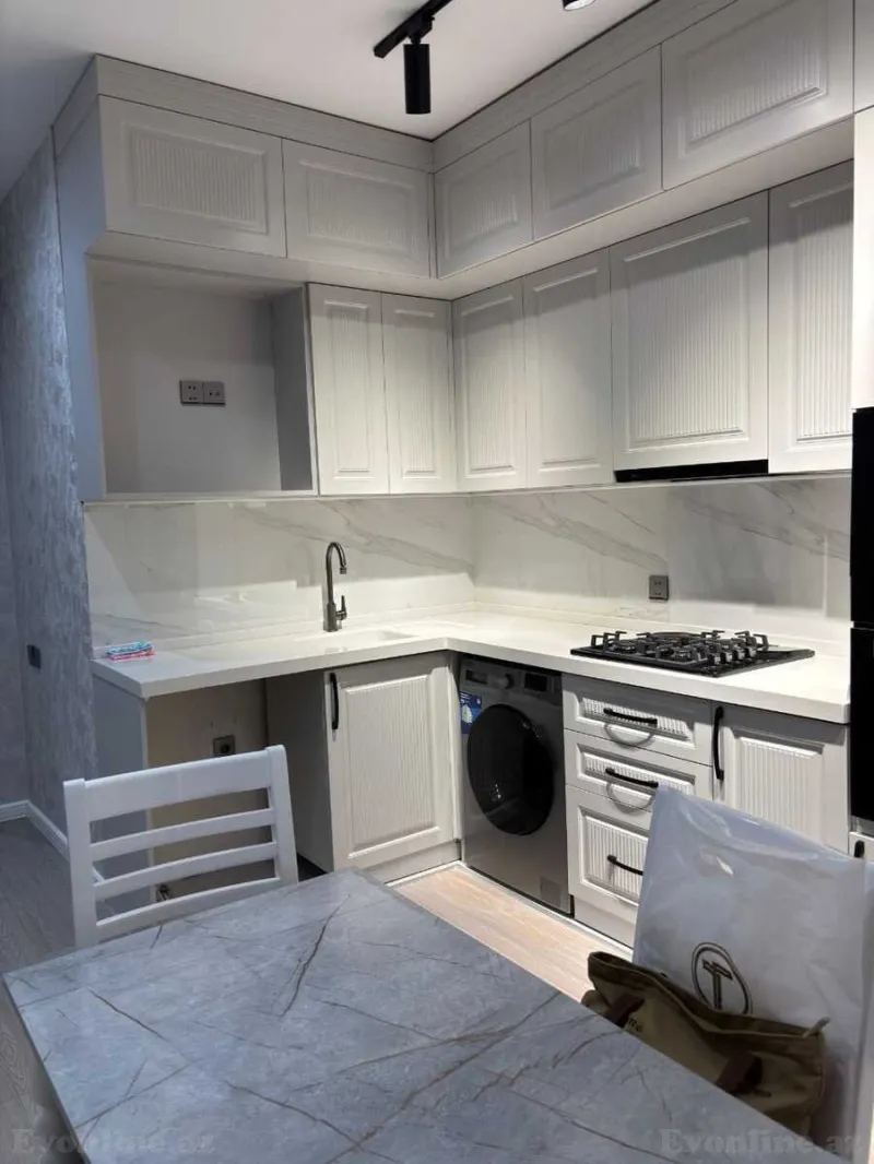 Kirayə verilir 2 otaqlı Mənzil Yeni tikili 100 m² Neftçilər m. - şəkil 4