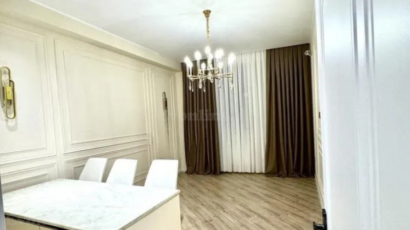 Satılır 3 otaqlı Mənzil Yeni tikili 74 m² 20 Yanvar m.