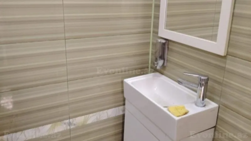 Satılır 4 otaqlı Mənzil Köhnə tikili 121 m² Yasamal - şəkil 7