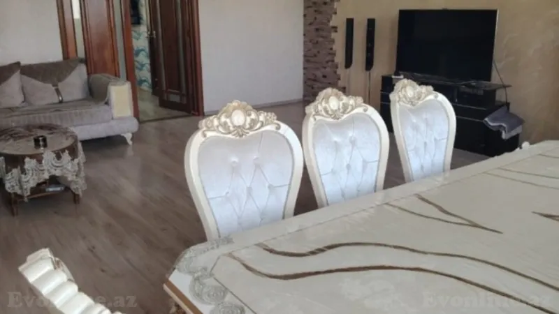 Satılır 4 otaqlı Mənzil Köhnə tikili 121 m² Yasamal - şəkil 9
