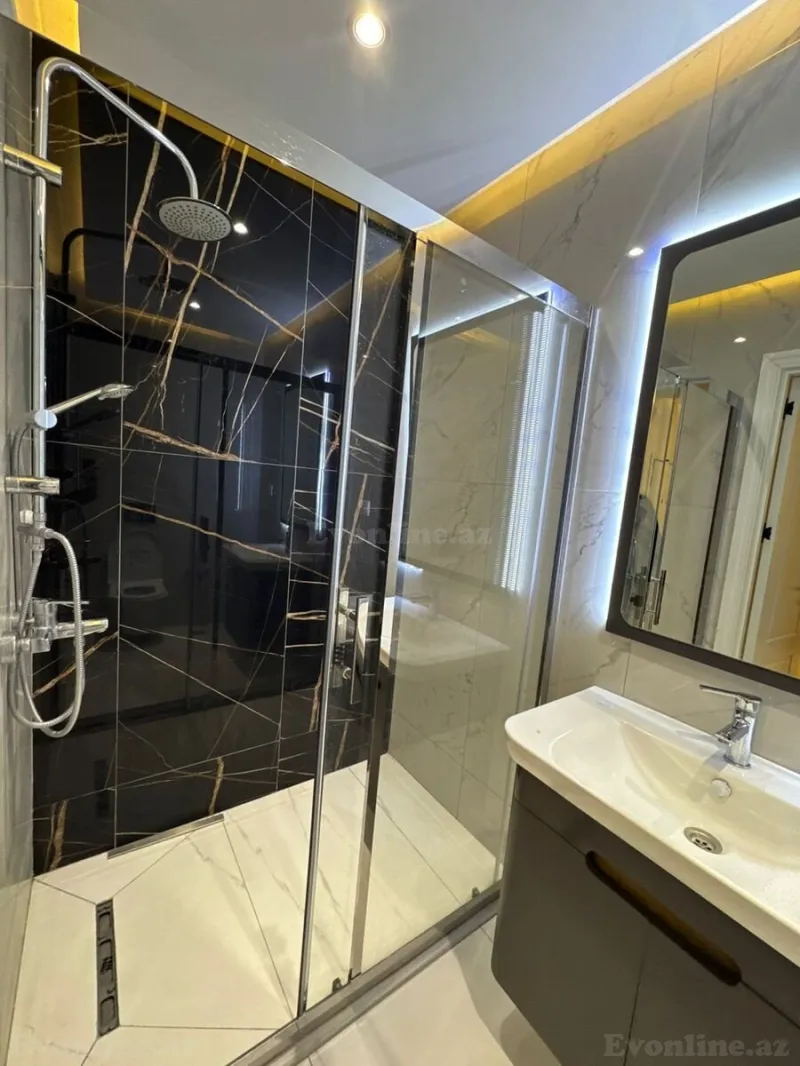 Kirayə verilir 2 otaqlı Mənzil Yeni tikili 85 m² Memar Əcəmi m. - şəkil 3