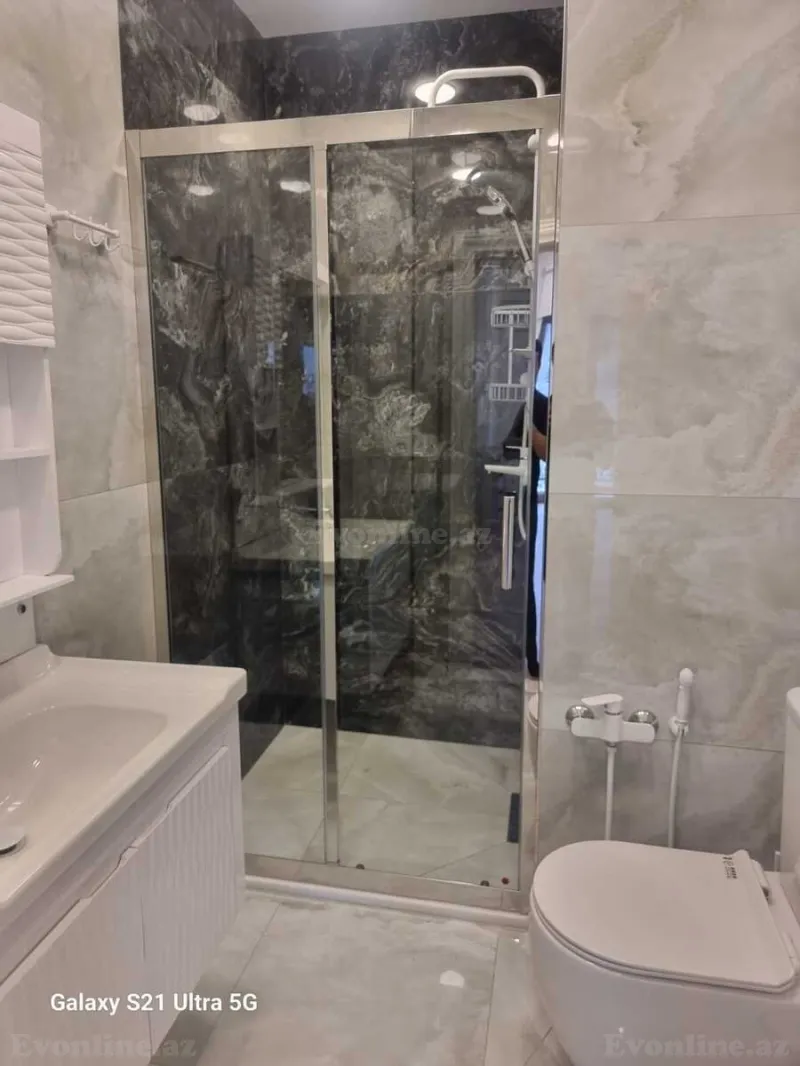 Kirayə verilir 3 otaqlı Mənzil Yeni tikili 130 m² Xətai r. - şəkil 10