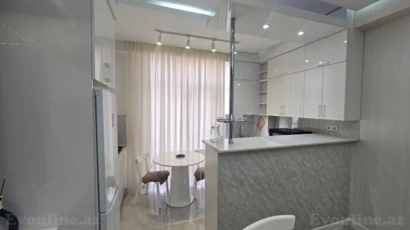 Satılır 2 otaqlı Mənzil Yeni tikili 60 m² Dərnəgül m. - şəkil 4