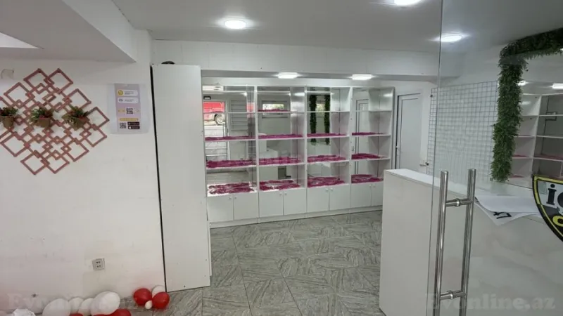 Kirayə verilir Obyekt 30 m² Gənclik m.