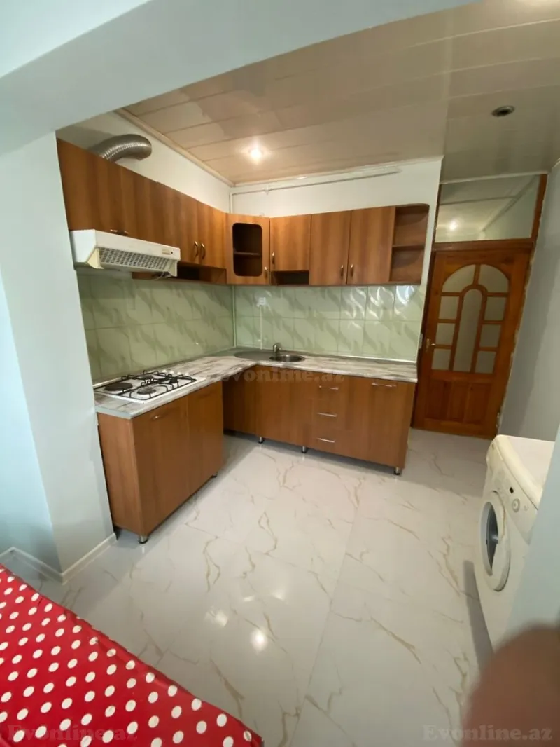 Satılır 2 otaqlı Mənzil Köhnə tikili 70 m² Elmlər Akademiyası m. - şəkil 7