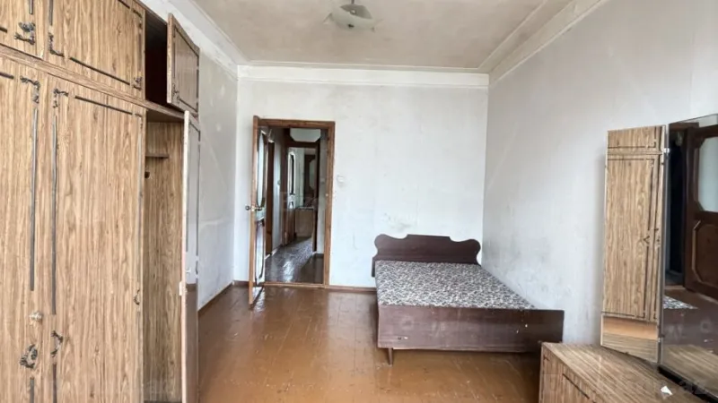 Satılır 2 otaqlı Mənzil Köhnə tikili 62 m² Suraxanı r. - şəkil 2