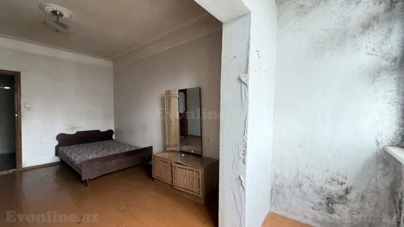 Satılır 2 otaqlı Mənzil Köhnə tikili 62 m² Suraxanı r. - şəkil 3
