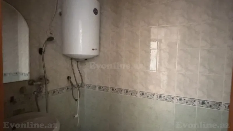Satılır 2 otaqlı Mənzil Köhnə tikili 62 m² Suraxanı r. - şəkil 9