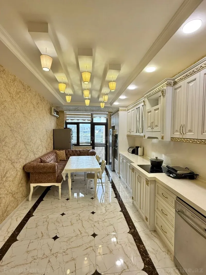 Satılır 5 otaqlı Mənzil Yeni tikili 227 m² Xətai m. - şəkil 6