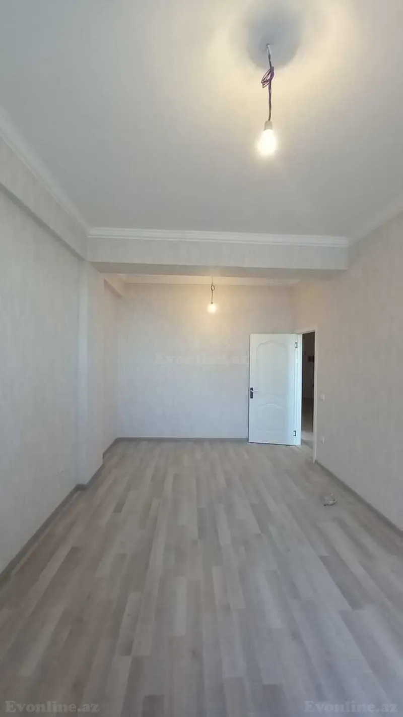 Satılır 2 otaqlı Mənzil Yeni tikili 85 m² 5-ci mikrorayon - şəkil 15
