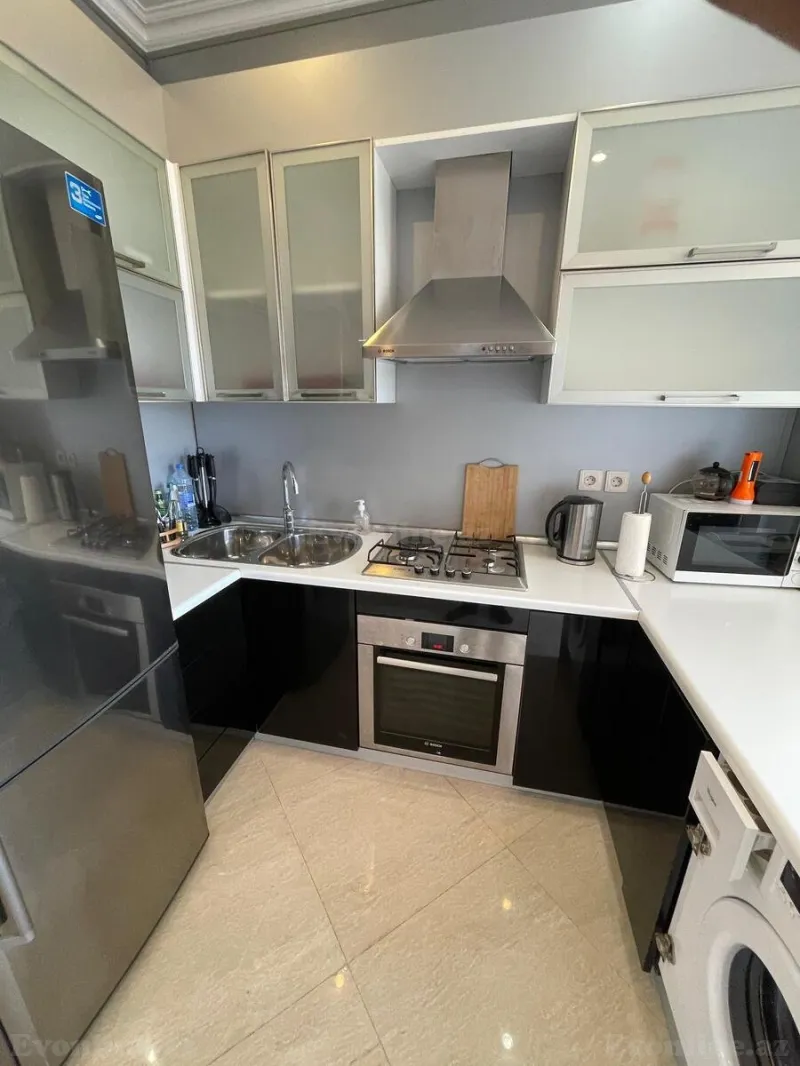 Kirayə verilir 2 otaqlı Mənzil Yeni tikili 96 m² Xətai m. - şəkil 4