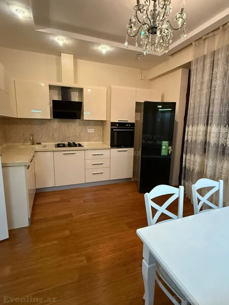 Kirayə verilir 3 otaqlı Mənzil Yeni tikili 115 m² 28 May m. - şəkil 7