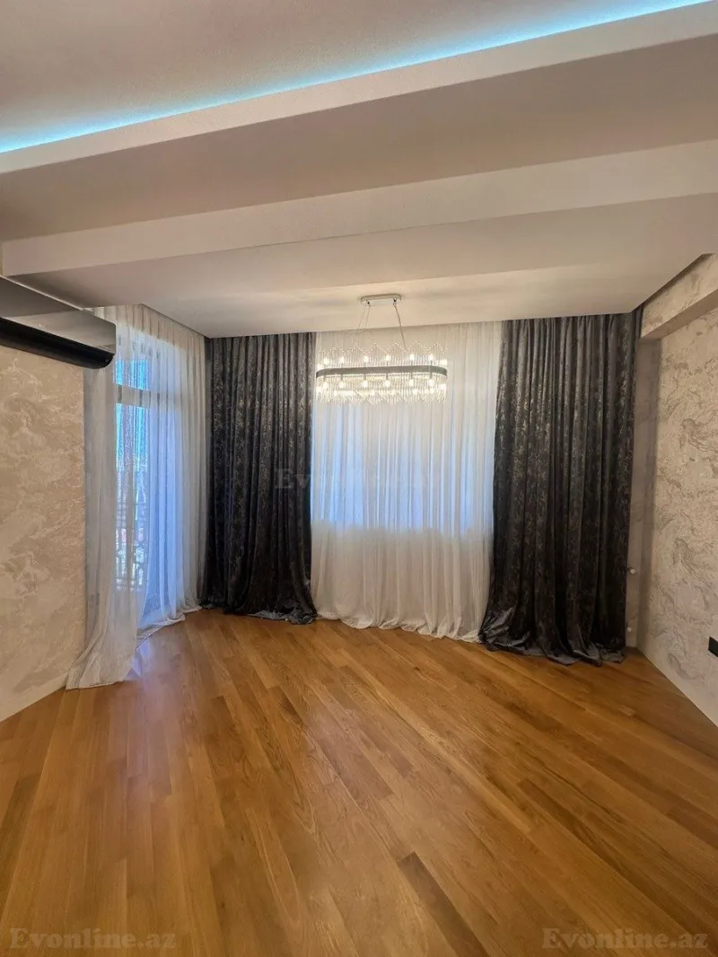 Satılır 2 otaqlı Mənzil Yeni tikili 106 m² Qara Qarayev m. - şəkil 2