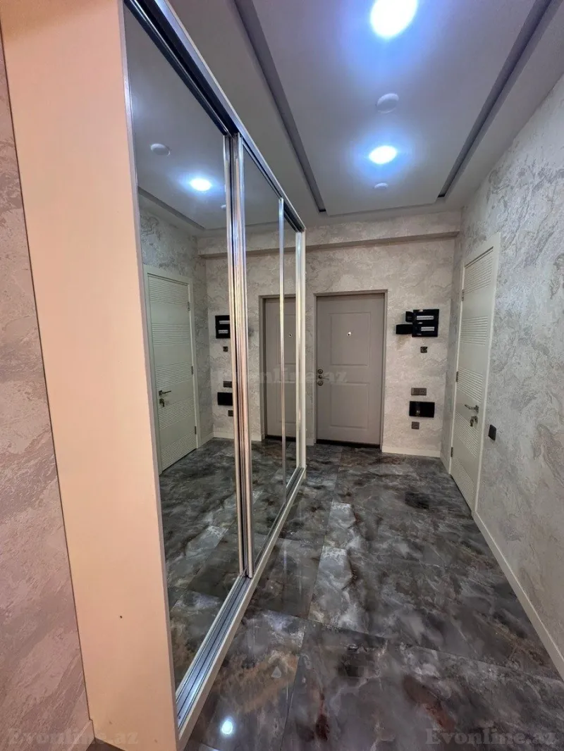Satılır 2 otaqlı Mənzil Yeni tikili 106 m² Qara Qarayev m. - şəkil 13
