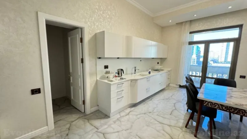 Satılır 3 otaqlı Mənzil Yeni tikili 166 m² Nizami m. - şəkil 7