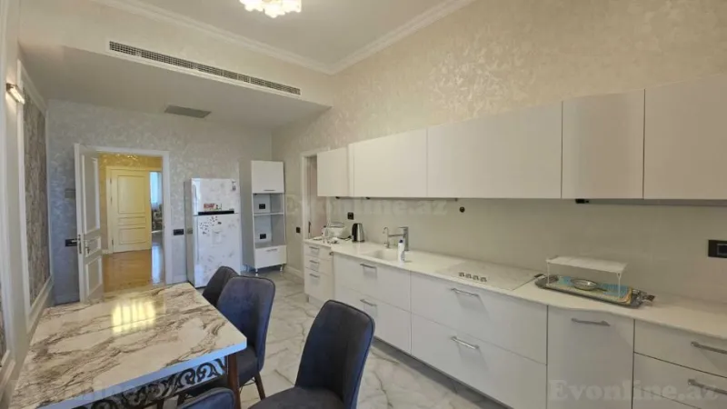 Satılır 3 otaqlı Mənzil Yeni tikili 166 m² Nizami m. - şəkil 8