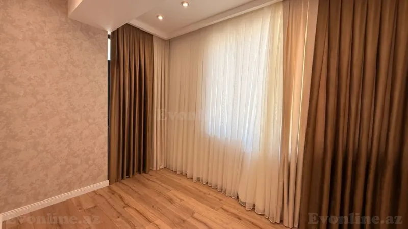 Satılır 4 otaqlı Mənzil Yeni tikili 110 m² Binəqədi r. - şəkil 4