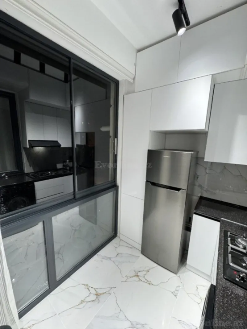 Kirayə verilir 2 otaqlı Mənzil Yeni tikili 70 m² Gənclik m. - şəkil 5