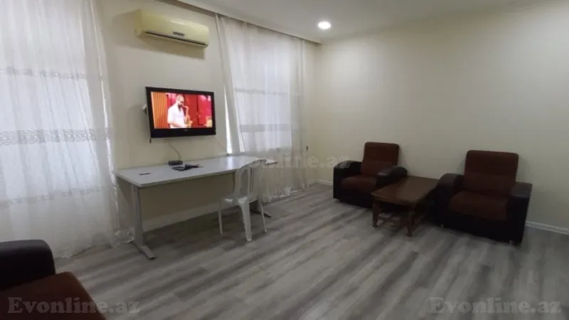 Kirayə verilir 3 otaqlı Mənzil Köhnə tikili 80 m² 28 May m. - şəkil 3