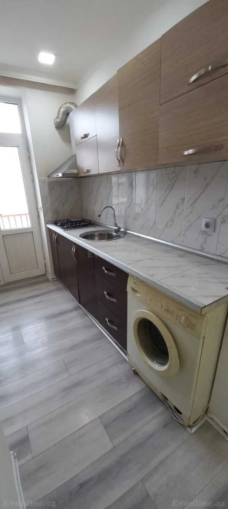 Kirayə verilir 3 otaqlı Mənzil Köhnə tikili 80 m² 28 May m. - şəkil 10