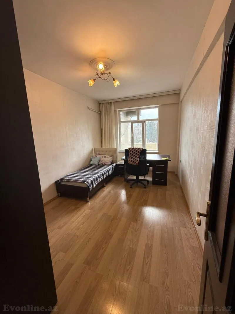 Satılır 2 otaqlı Mənzil Yeni tikili 70 m² Gənclik m. - şəkil 5