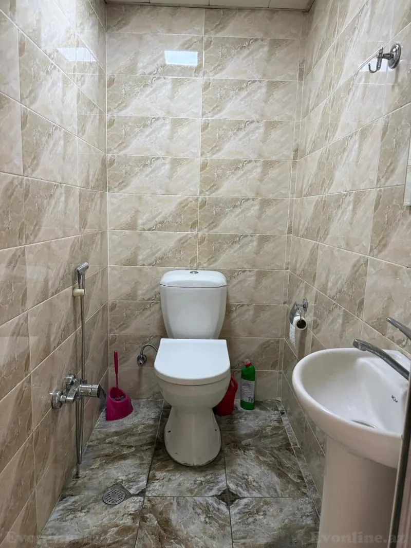 Satılır 2 otaqlı Mənzil Yeni tikili 70 m² Gənclik m. - şəkil 7