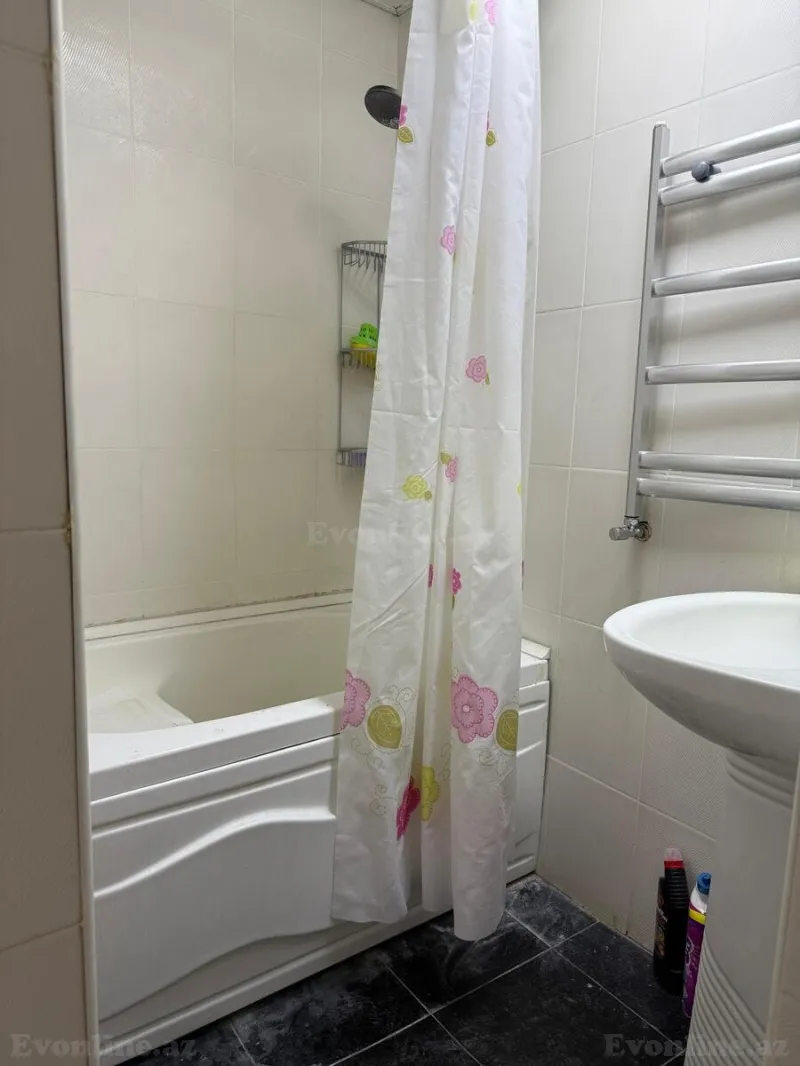Satılır 2 otaqlı Mənzil Yeni tikili 70 m² Gənclik m. - şəkil 8