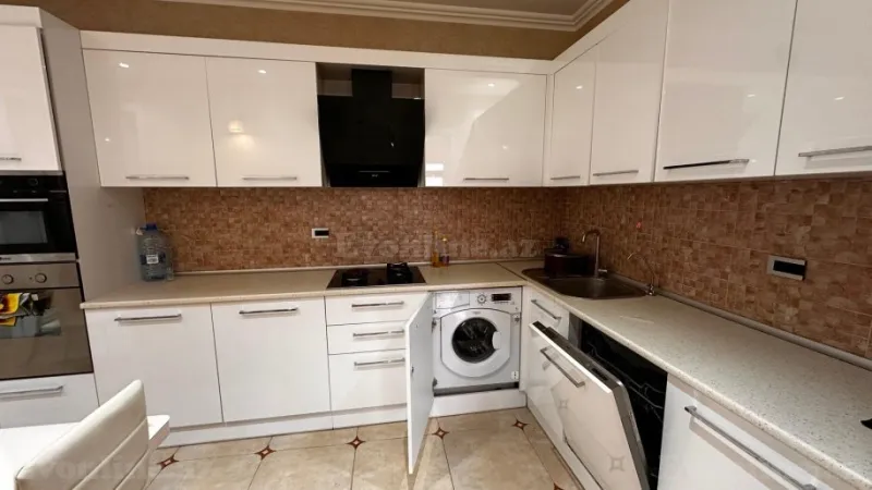 Kirayə verilir 2 otaqlı Mənzil Yeni tikili 90 m² Nəsimi r. - şəkil 3