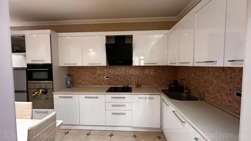 Kirayə verilir 2 otaqlı Mənzil Yeni tikili 90 m² Nəsimi r. - şəkil 5