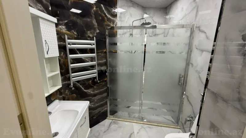 Kirayə verilir 3 otaqlı Mənzil Yeni tikili 120 m² Gənclik m. - şəkil 9