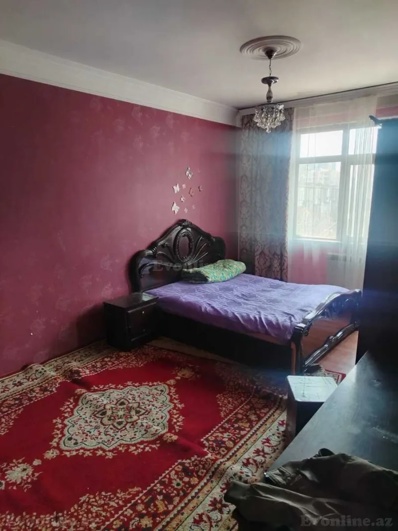 3 otaqlı Mənzil 60 m² 4-cü mikrorayon Kirayə verilir