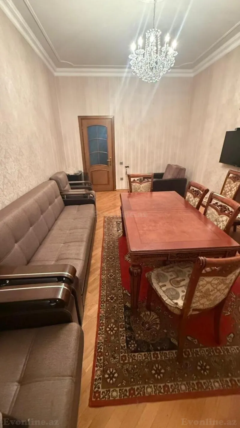 Kirayə verilir 2 otaqlı Mənzil Köhnə tikili 70 m² Nəriman Nərimanov m. - şəkil 2