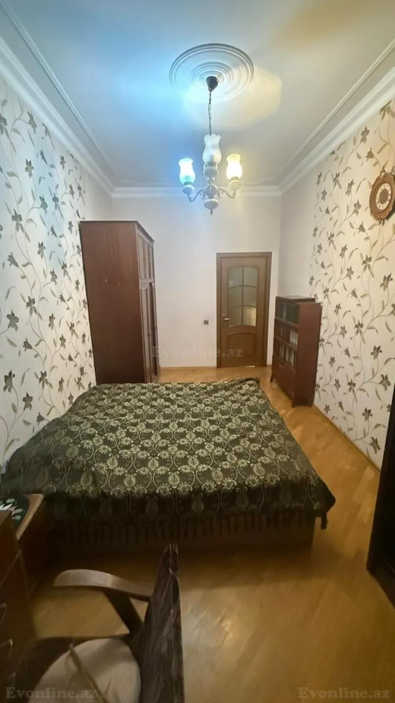Kirayə verilir 2 otaqlı Mənzil Köhnə tikili 70 m² Nəriman Nərimanov m. - şəkil 7