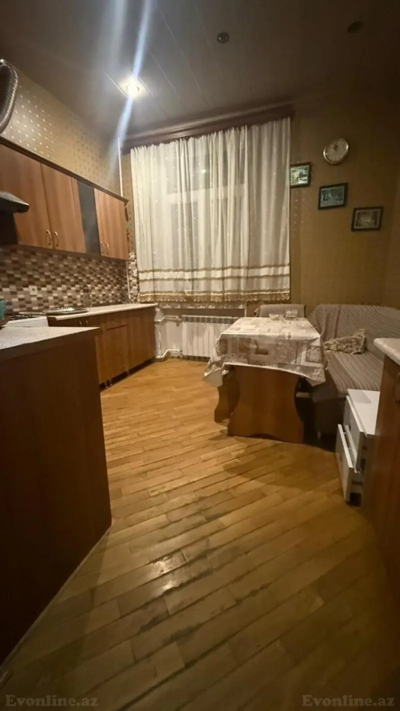 Kirayə verilir 2 otaqlı Mənzil Köhnə tikili 70 m² Nəriman Nərimanov m. - şəkil 9
