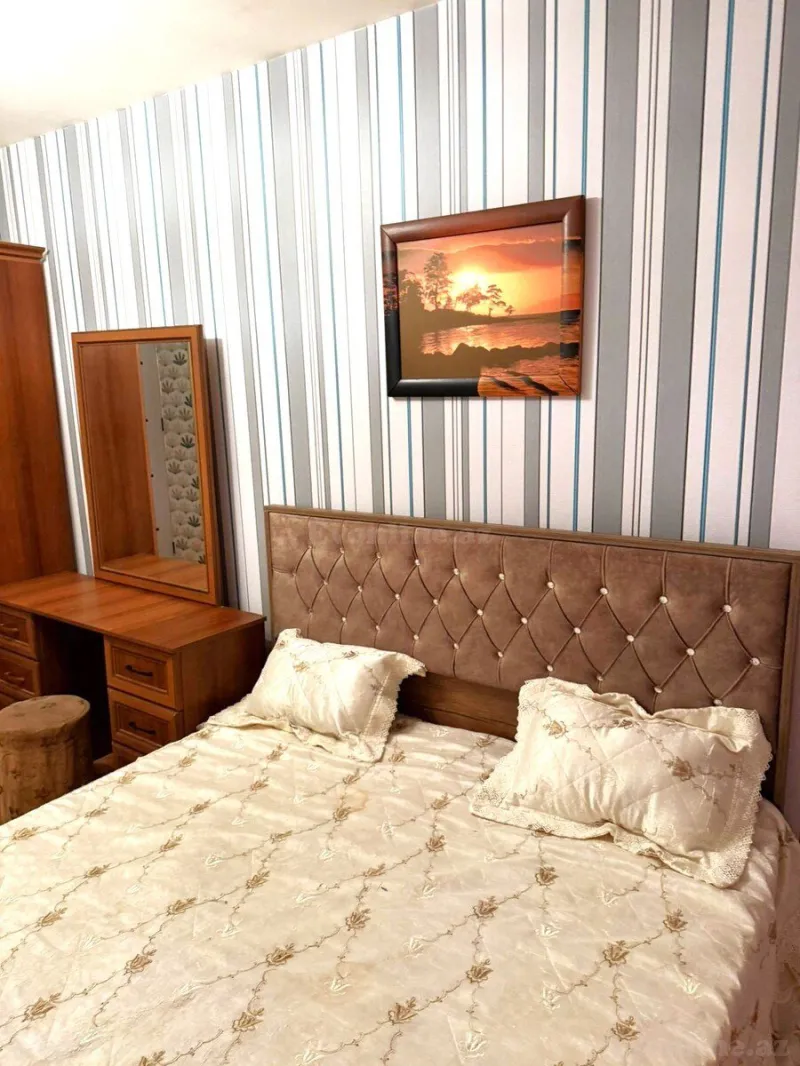 Kirayə verilir 3 otaqlı Mənzil Köhnə tikili 70 m² Elmlər Akademiyası m. - şəkil 3