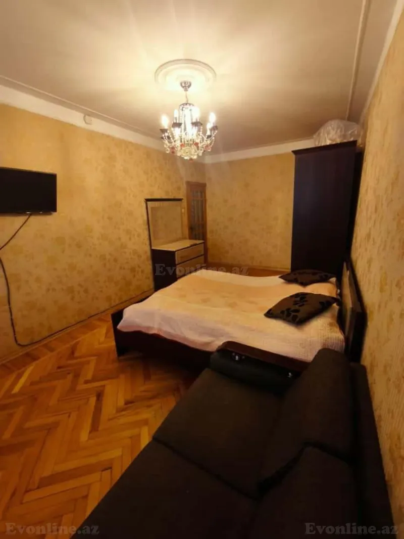 Satılır 3 otaqlı Mənzil Köhnə tikili 91.4 m² 4-cü mikrorayon - şəkil 4